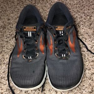 Brooks Pure Flow 7 Running Shoes
